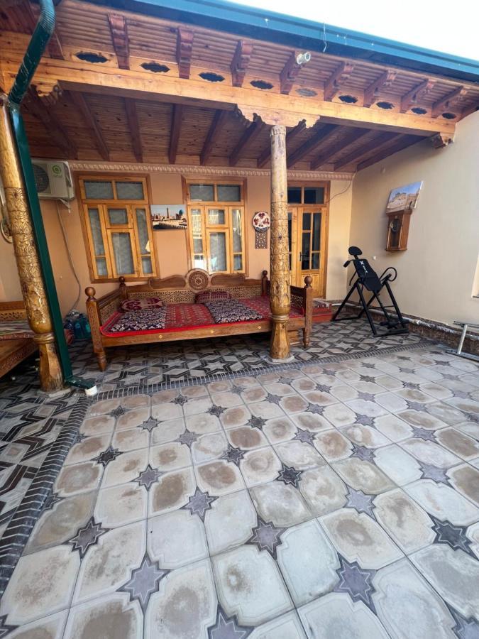 Mohinur Hostel Bukhara Eksteriør billede