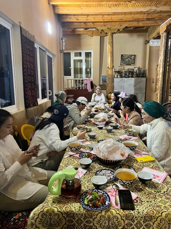 Mohinur Hostel Bukhara Eksteriør billede