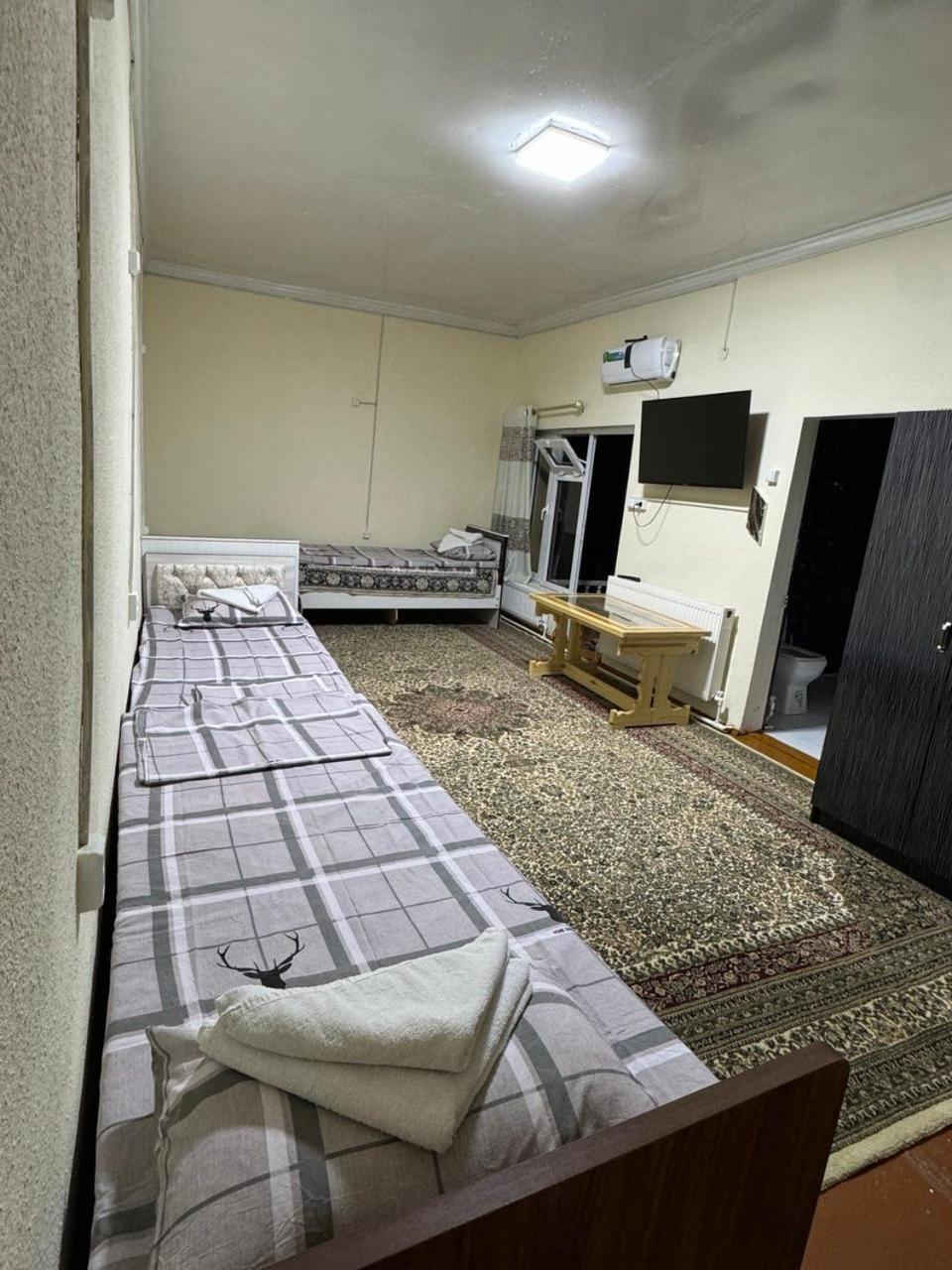 Mohinur Hostel Bukhara Eksteriør billede